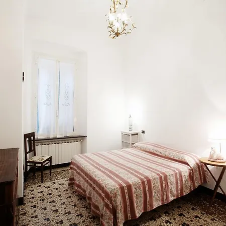 Bovone Apartment *